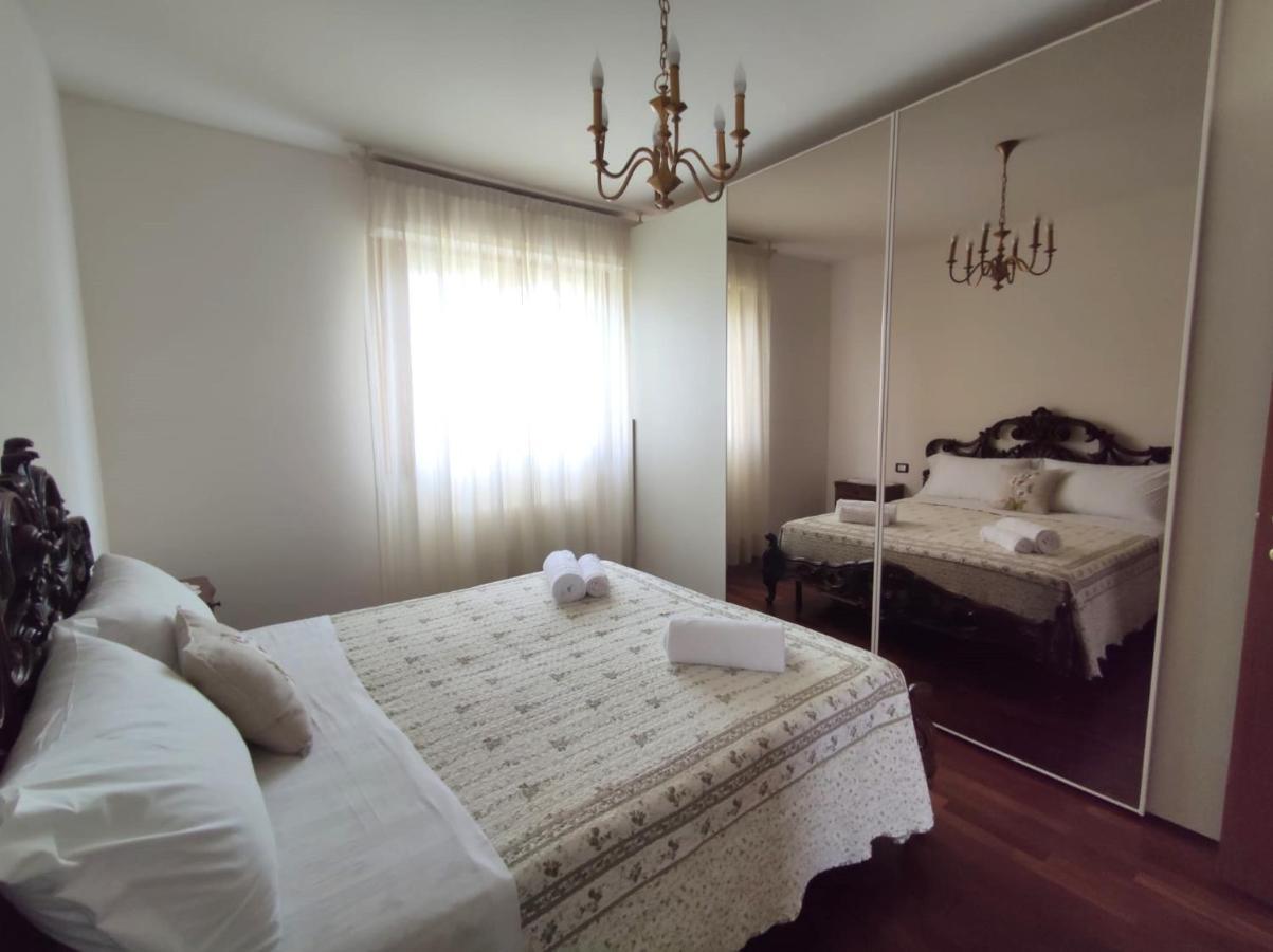 Appartamento Magnolia - Immobili E Soluzioni Rent Bergamo Luaran gambar